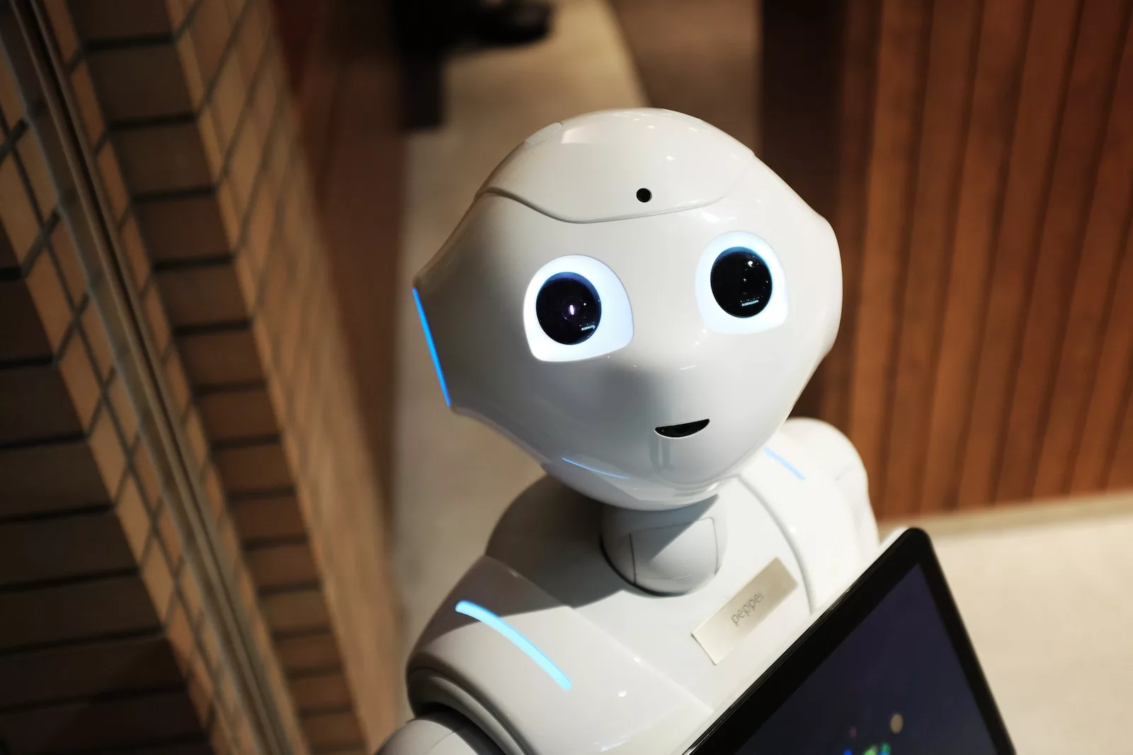Robot capable de générer du texte par intelligence artificielle